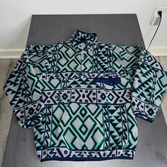 Patagonia Synchilla Men’s Snap-T Fleece Pullover - Picture 3 of 8